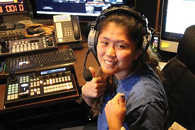 地标学院学生在佛蒙特州布拉特伯勒社区电视台实习.